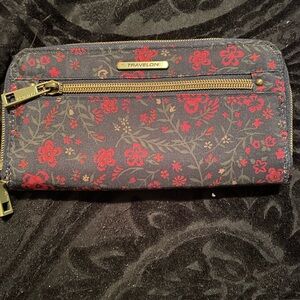 Travelon Floral Women's Wallet - Black and Red